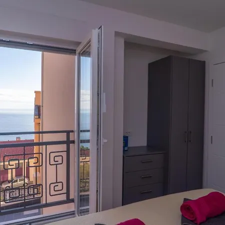 Cologne * באסקה וודה