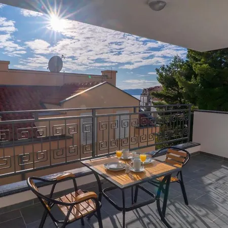 Cologne * באסקה וודה