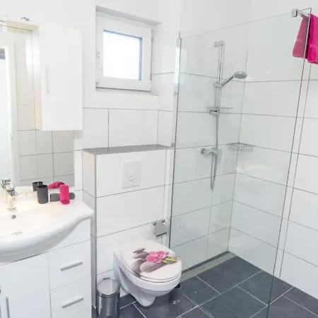 Cologne באסקה וודה