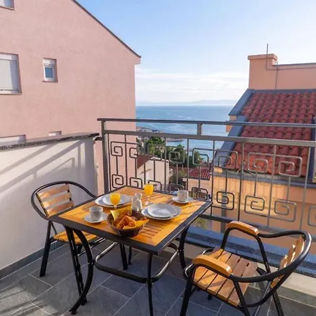 Cologne * באסקה וודה