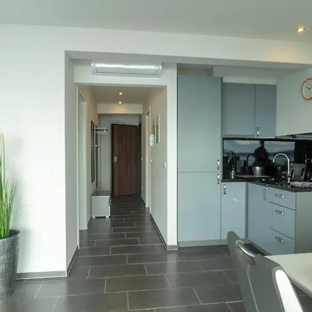 Cologne Apartment *