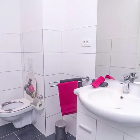 Apartment Cologne Baska Voda
