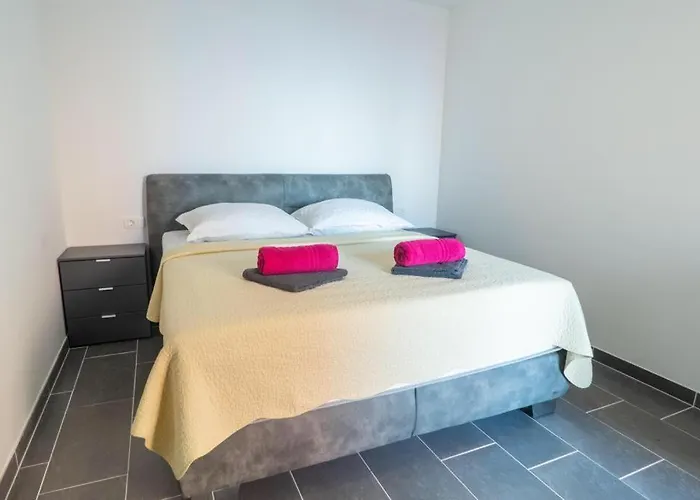 アパート Cologne *